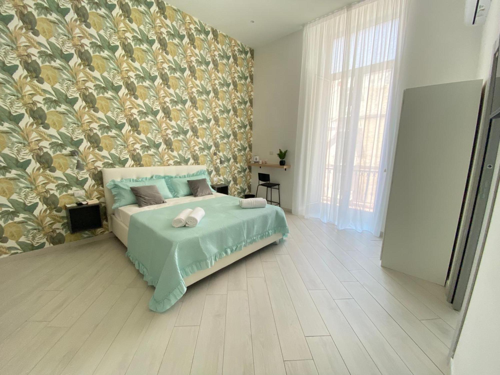 Ludben Dante Hotel เนเปิลส์ ภายนอก รูปภาพ